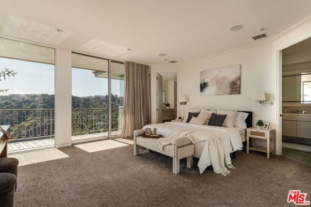 3642 Beverly Ridge Drive, Sherman Oaks, CA 91423