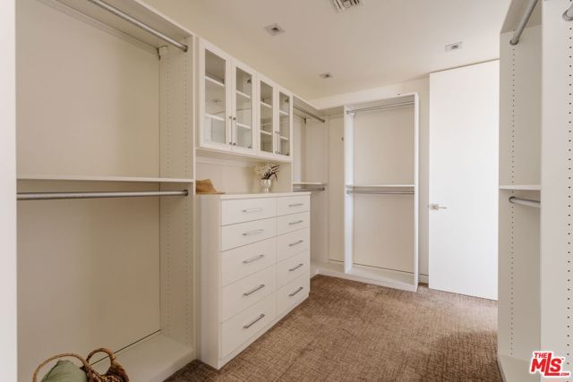 3642 Beverly Ridge Drive, Sherman Oaks, CA 91423