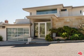 3642 Beverly Ridge Drive, Sherman Oaks, CA 91423