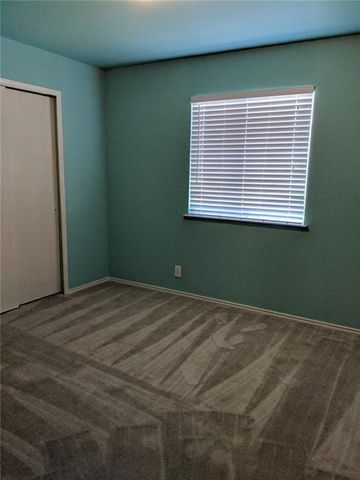 216 Avalanche Ave, Georgetown, TX 78626