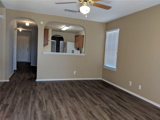 216 Avalanche Ave, Georgetown, TX 78626