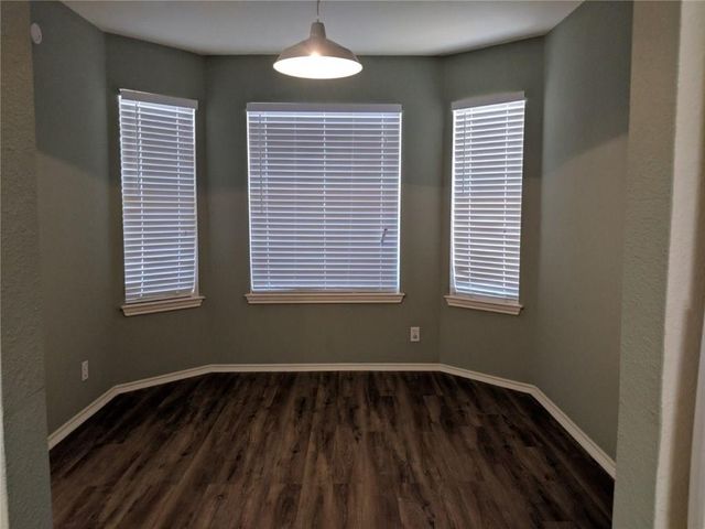 216 Avalanche Ave, Georgetown, TX 78626