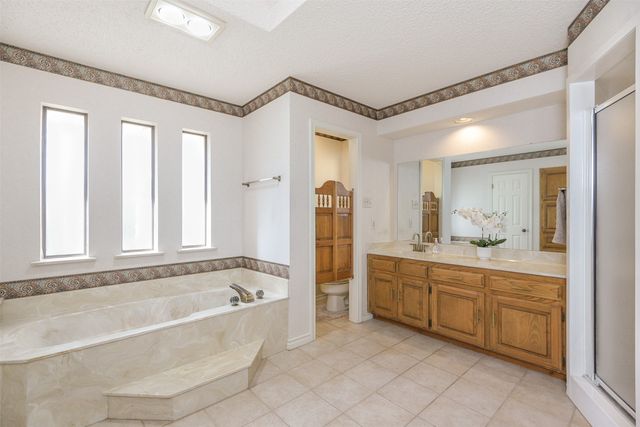 1110 Shady Oak Trail, Mansfield, TX 76063