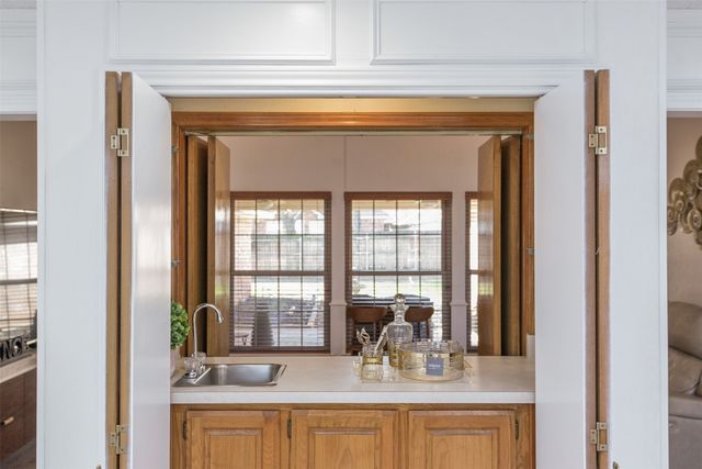 1110 Shady Oak Trail, Mansfield, TX 76063