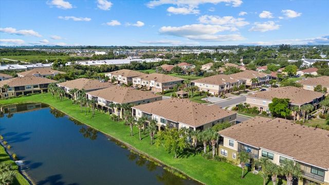 4190 OVERTURE CIRCLE 511, Bradenton, FL 34209