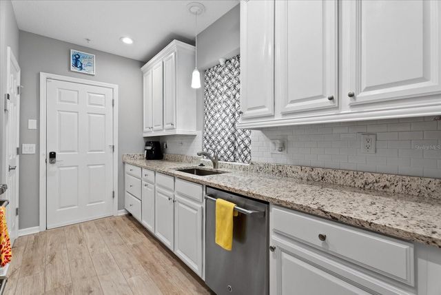 4190 OVERTURE CIRCLE 511, Bradenton, FL 34209