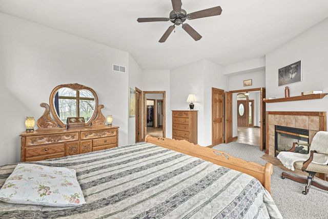 12301 W Ryan ROAD, Franklin, WI 53132