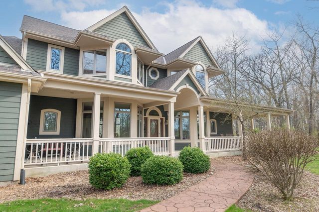 12301 W Ryan ROAD, Franklin, WI 53132