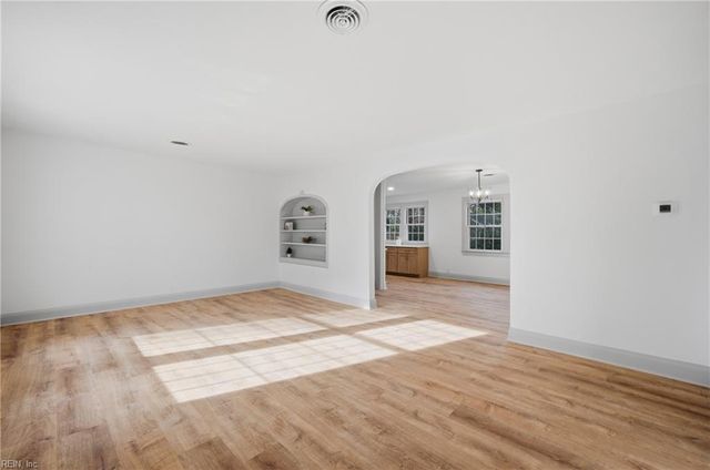 4608 Duke DR, Portsmouth, VA 23703