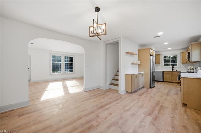 4608 Duke DR, Portsmouth, VA 23703