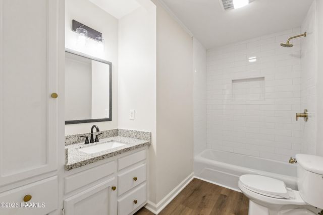 201 Huggins Road, Lafayette, LA 70506