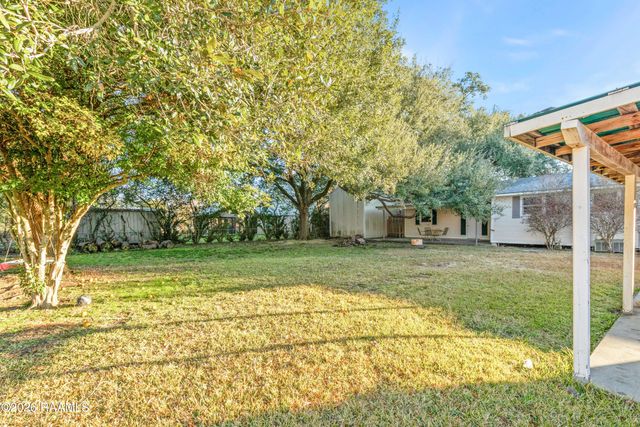 201 Huggins Road, Lafayette, LA 70506