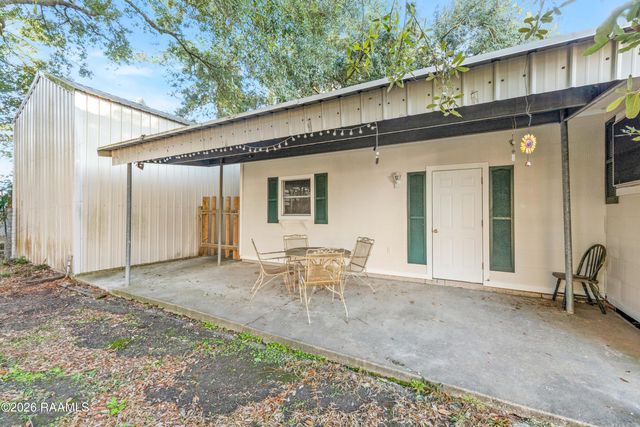 201 Huggins Road, Lafayette, LA 70506