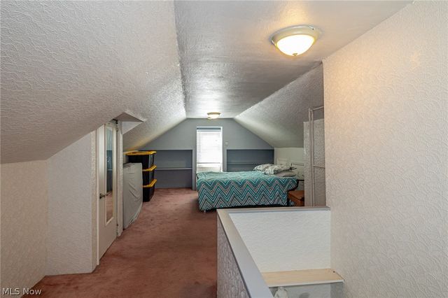 5666 Waterbury Avenue, Maple Heights, OH 44137