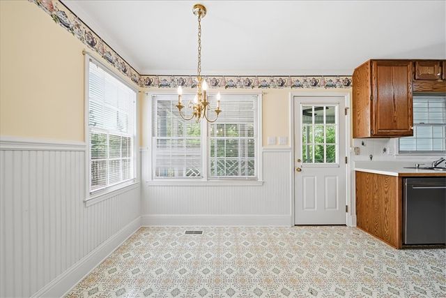 14042 E Camelia Lane, Seneca, SC 29678