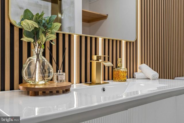 1623 MOHICAN ST, Philadelphia, PA 19138