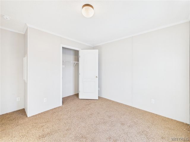 7898 Boston State Road 27, Hamburg, NY 14075