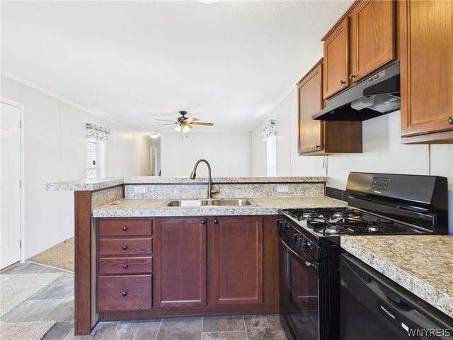 7898 Boston State Road 27, Hamburg, NY 14075