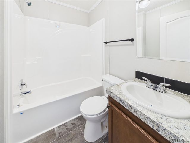 7898 Boston State Road 27, Hamburg, NY 14075