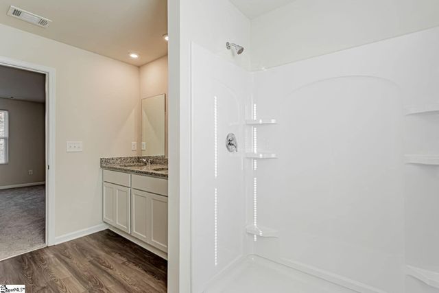 113 Brooks Court, Laurens, SC 29360