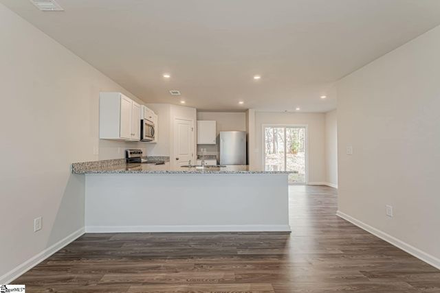 113 Brooks Court, Laurens, SC 29360