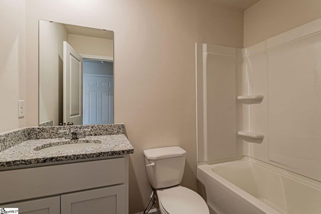 113 Brooks Court, Laurens, SC 29360