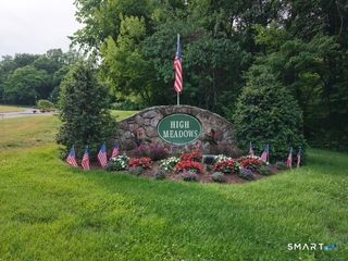 11 Behrens Terrace 11, Monroe, CT 06468