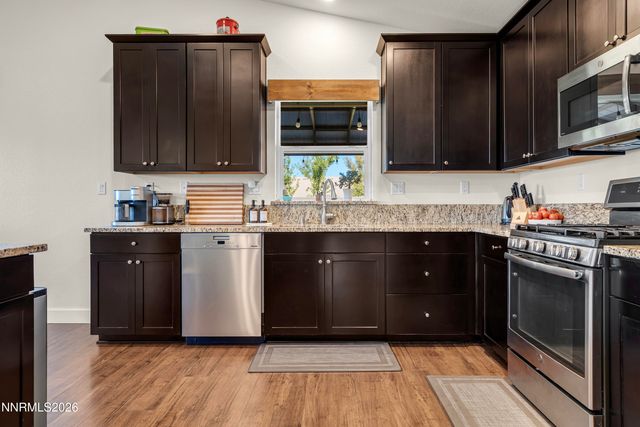 1107 Saffron Woods Way, Sparks, NV 89441