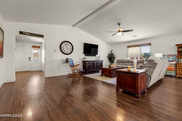 1107 Saffron Woods Way, Sparks, NV 89441