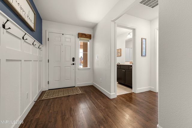 1107 Saffron Woods Way, Sparks, NV 89441