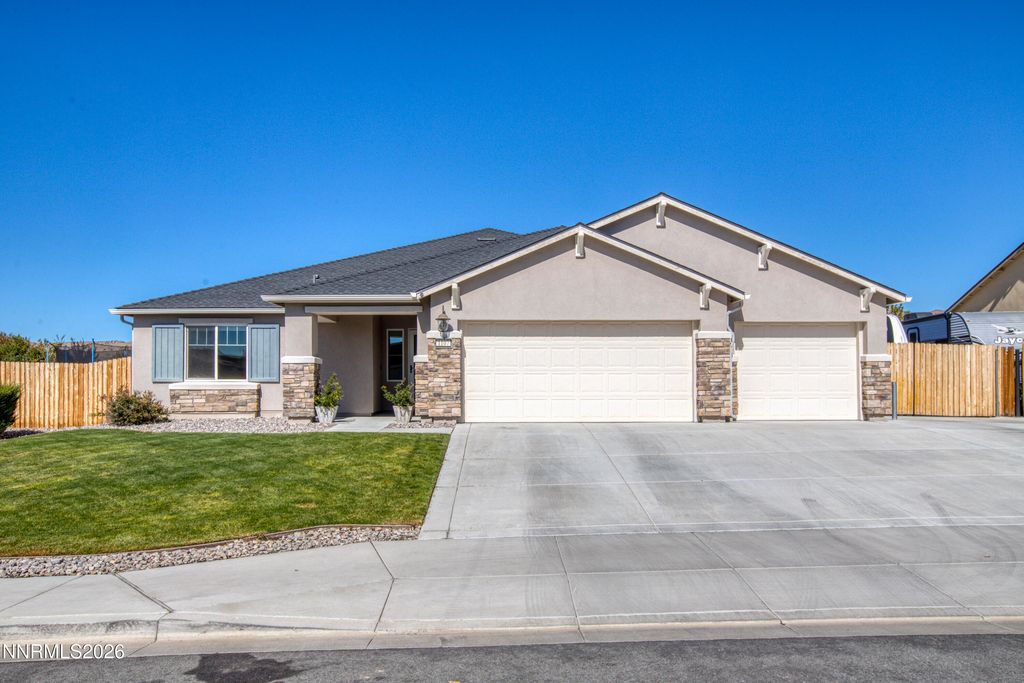 1107 Saffron Woods Way, Sparks, NV 89441
