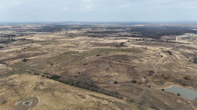 000 County Road 2360, Decatur, TX 76234