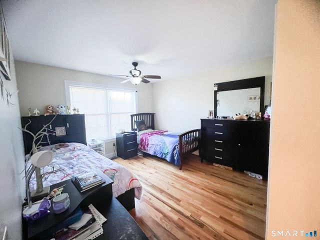 1556 New Haven Avenue 2, Milford, CT 06460
