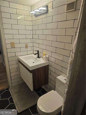 32 Peachtree Street NW 705, Atlanta, GA 30303