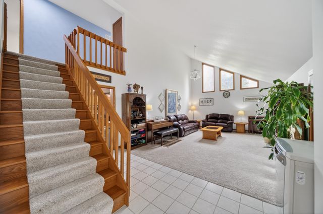 3213 WESTWOOD ESTATES Drive, Erie, PA 16506