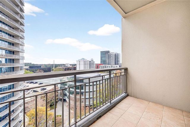 3334 Peachtree NE Road 905, Atlanta, GA 30326