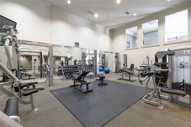 3334 Peachtree NE Road 905, Atlanta, GA 30326