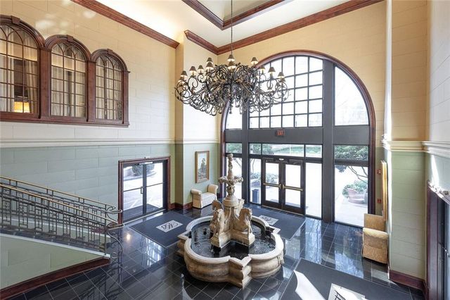 3334 Peachtree NE Road 905, Atlanta, GA 30326