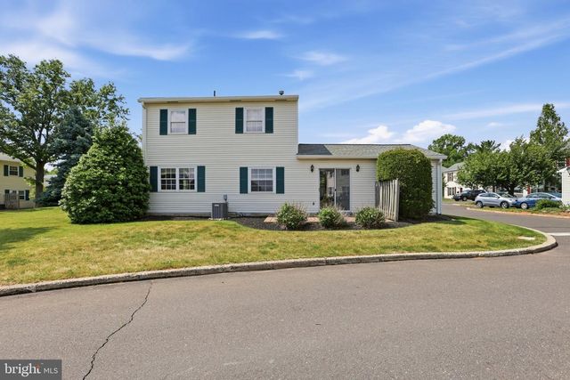 1725 ROSEDALE, Lansdale, PA 19446