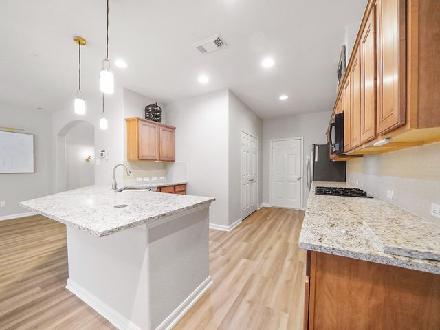 17814 Arapaho Hill Lane, Humble, TX 77346