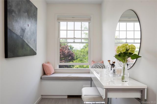 1050 Bayview Avenue, Southold, NY 11971
