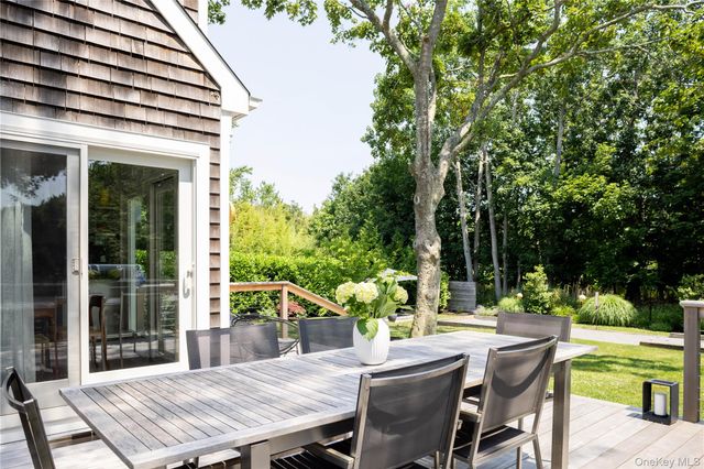 1050 Bayview Avenue, Southold, NY 11971