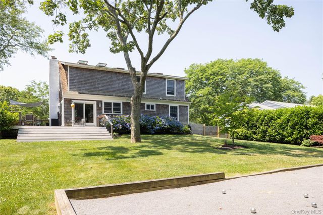 1050 Bayview Avenue, Southold, NY 11971