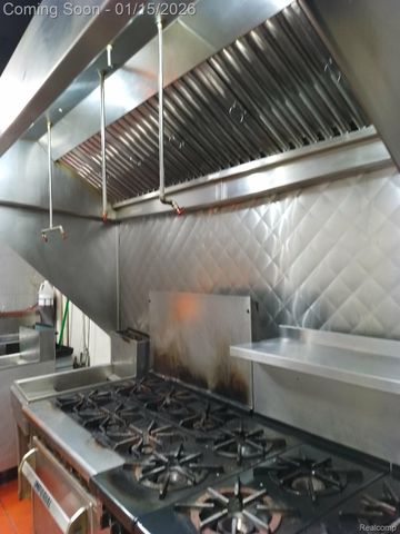 12835 Conant Street, Detroit, MI 48212