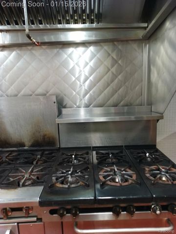 12835 Conant Street, Detroit, MI 48212