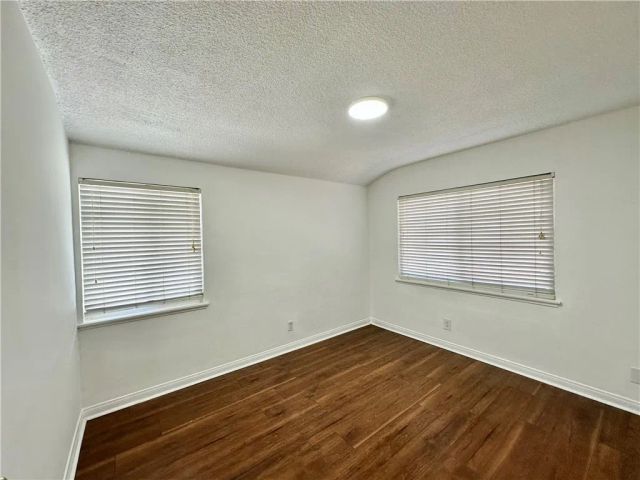 20355 Itasca Street, Chatsworth, CA 91311