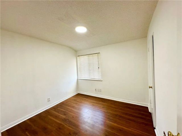 20355 Itasca Street, Chatsworth, CA 91311