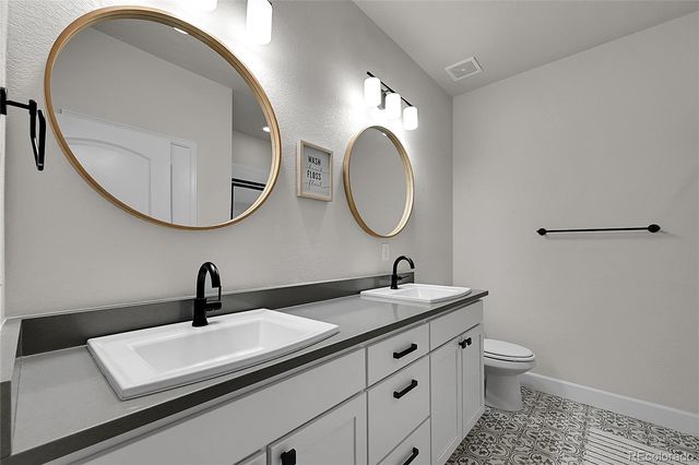 5018 SilverHare Court, Castle Rock, CO 80104