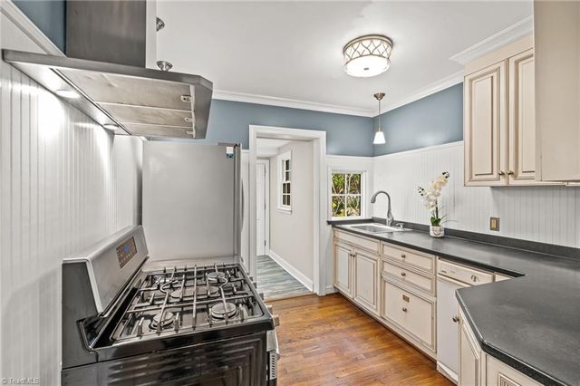 421 Gatewood Avenue, High Point, NC 27262