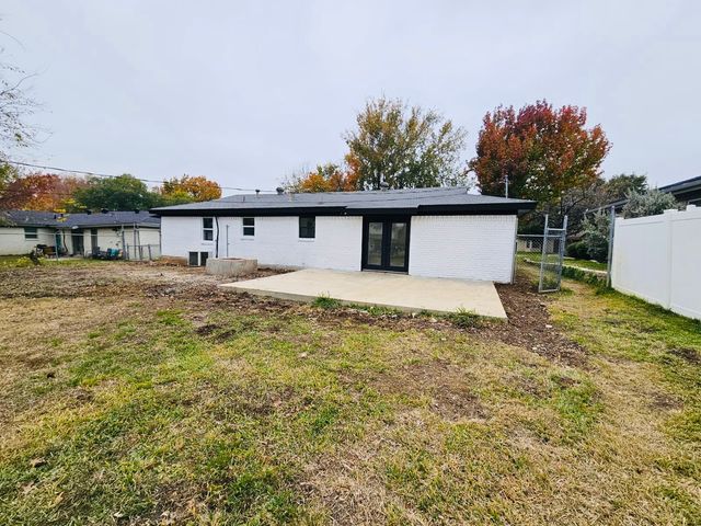 5000 Wyoming Trail, North Richland Hills, TX 76180